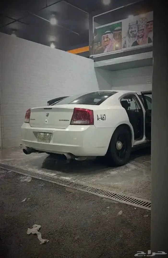 دودج تشارجر بوليسي 2010 5