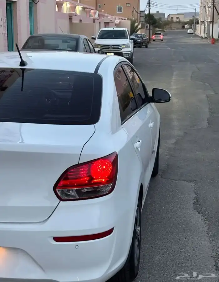 سيارة كيا بيجاس 2022 شبه جديد 5