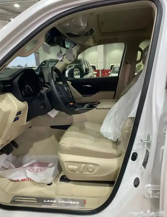 لاندكروزر 2024 فكسار اعلا فئة سعودي VXR 8