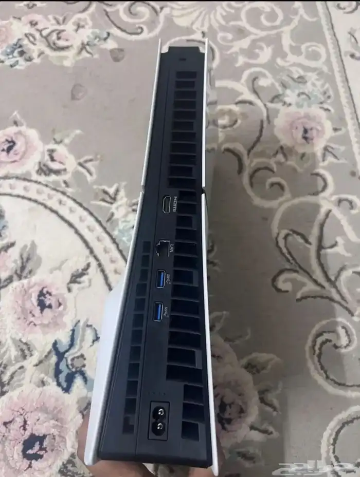 سوني فايف نسخة CD كل اغراضه موجود حدي 1400 صامل أراعيك 3