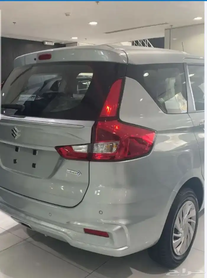 سوزوكى ارتيجا ستاندر 2025 1