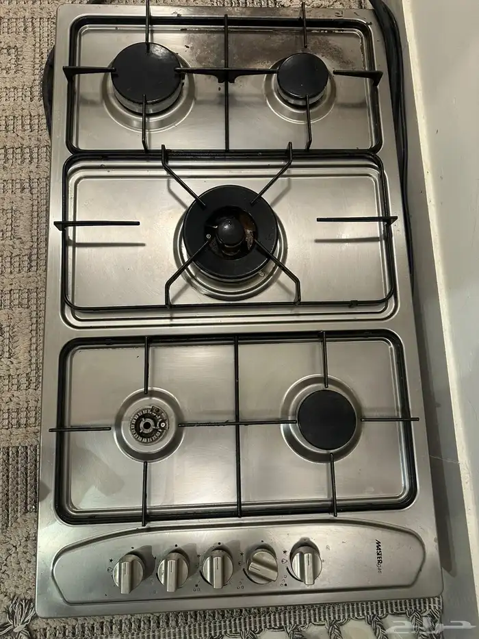 فرن ودواليب ملابس وتسريحه 0