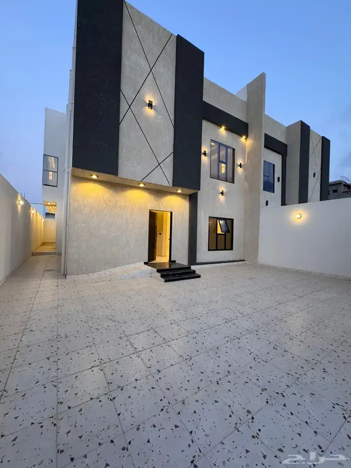 فيلا دوبلكس دورين للبيع بحي النور محليه 1