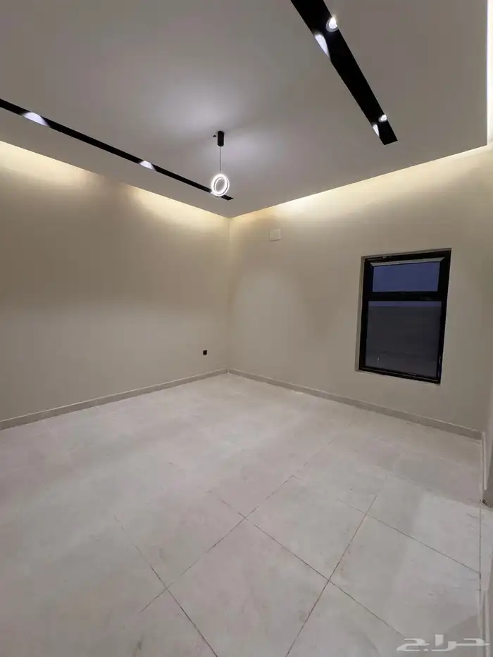 فيلا دوبلكس دورين للبيع بحي النور محليه 8