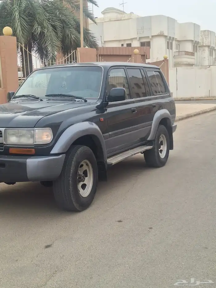 لاندكروزر 1996 نضيف جدا 10
