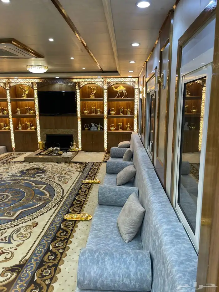 كرفان ملكي 28 31