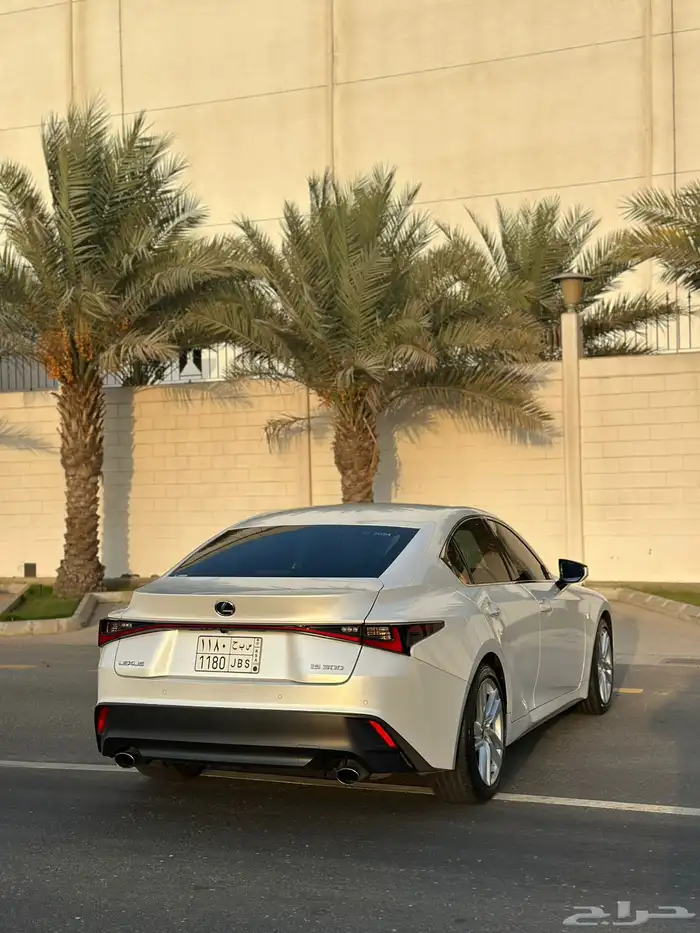 لكزس IS300 2024 شبة جديدة 9