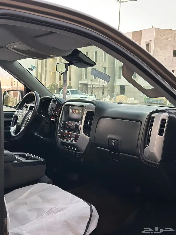 للبيع جي ام سي سييرا 2015 4