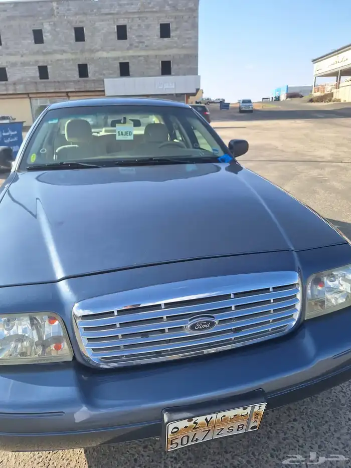 فورد كراون فكتوريا 2010 2