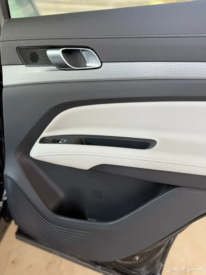 فورد تيرتيوري ترند 2026 رصاصي واسود سعر مميز 16