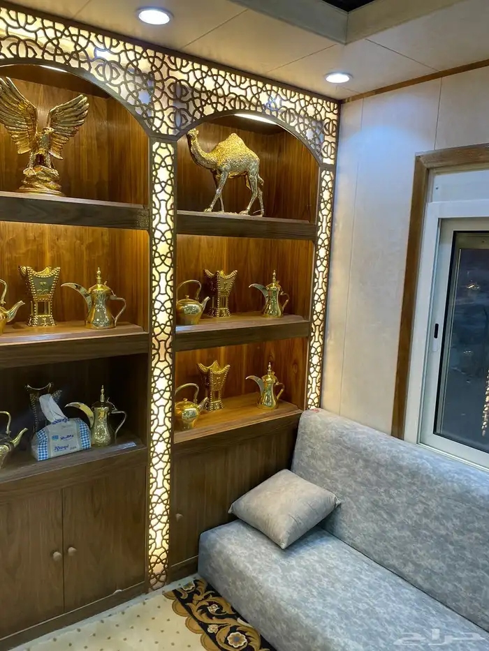 كرفان ملكي 28 21