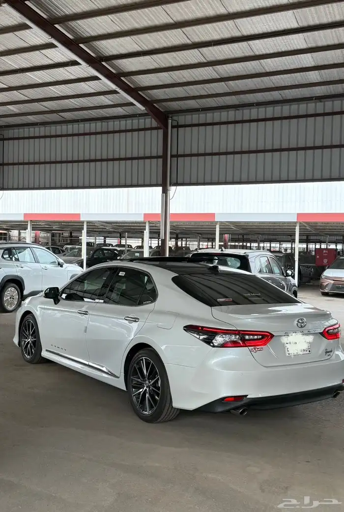 تويوتا كامري جراندي 2021 عداد 32 الف 4