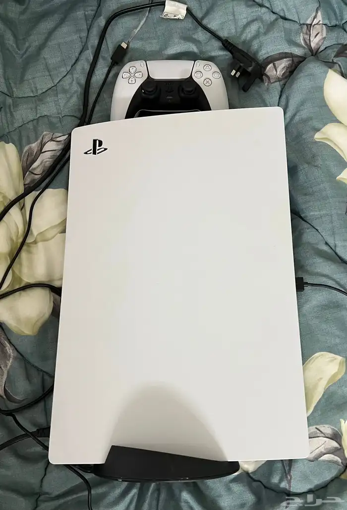 سوني 5 للبيع مع يد الأصلية الشاحن الأصلي 5 اشرطة. 0