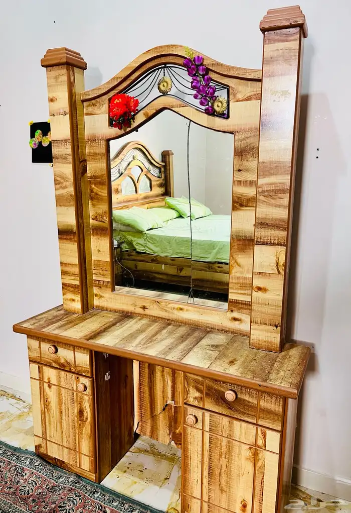 غرفة نوم- سرير - دولاب - خزانة 3