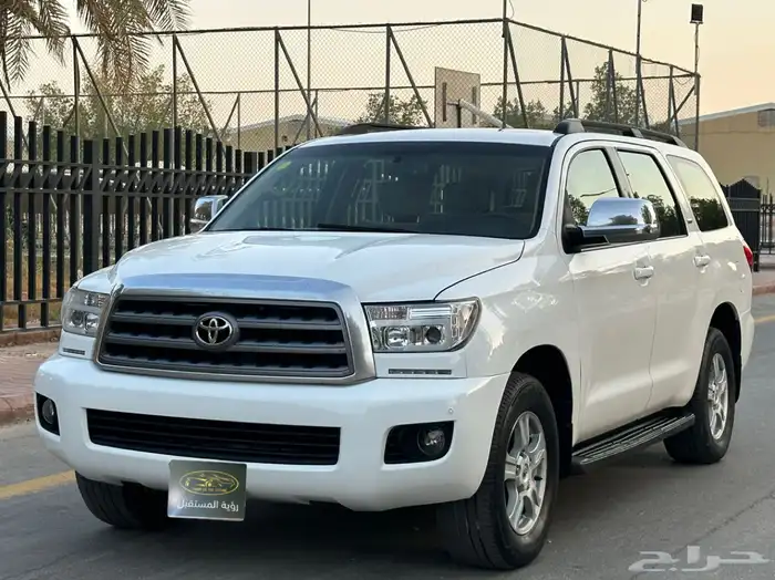 تويوتا اسكويا موديل 2011 سعودي بدون دبل 1