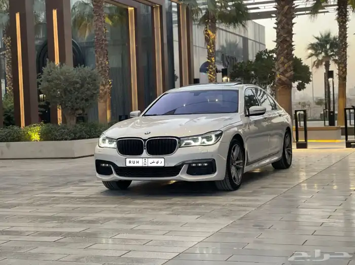 ( منوه للمستخدم ) BMW 740Li M kit 2016 6