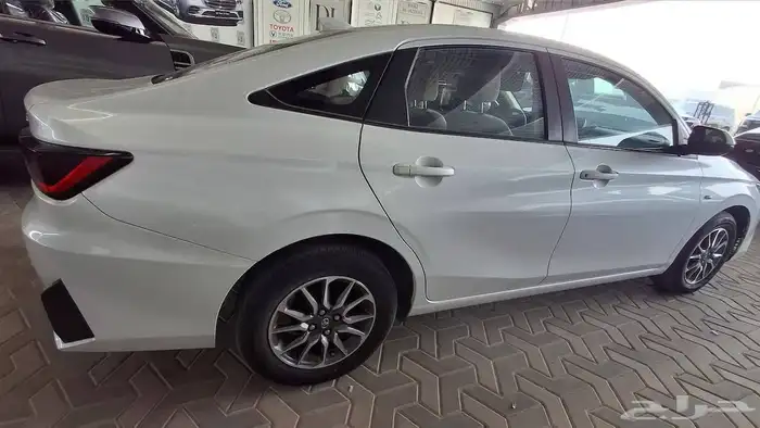 تويوتا يارس 2023 Y مستعملة مفحوصة مضمونة مصينة 2