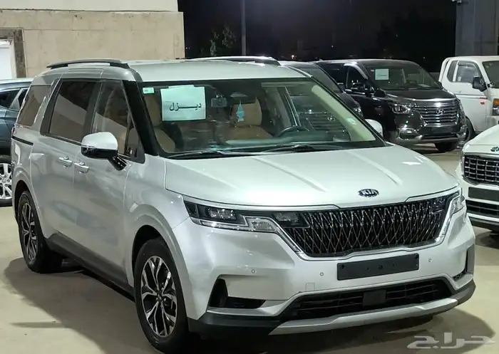 كيا كرنيفال فضي 2021 ديزل بطاقة جمركية وارد كوريا 3