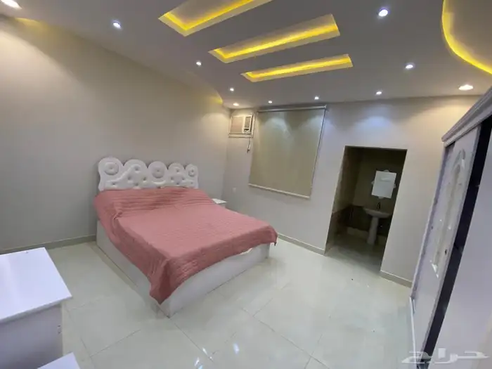 شقق سكنية مفروشة وملحق روف للإيجار خميس مشيط الواديين 13