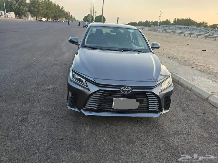 تويوتا يارس ممشى قليل تحت الضمان 2023 0