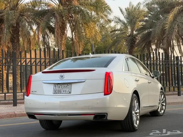 كاديلاك XT5 2014 ( بحالة الوكالة ) 30