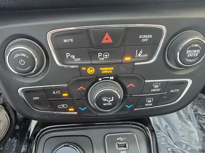 JEEP COMPASS LIMITED2020 9