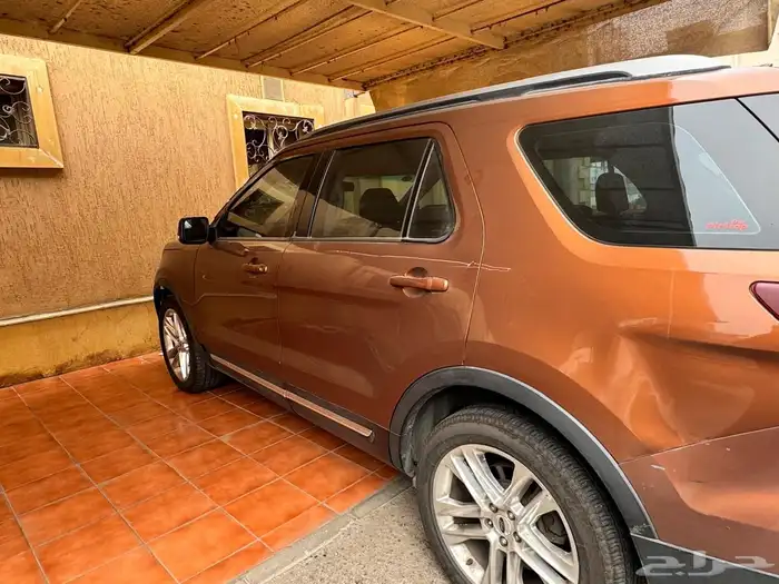 فورد اكسبلور موديل 2017 نص فل وفتحتين سقف 10