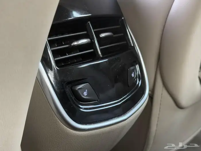 كاديلاك XT5 2014 ( بحالة الوكالة ) 48