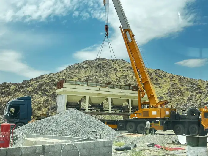 خلاطه اسفلت 200 طن موديل 2013 تيلر فادي صناعه سوريه 4