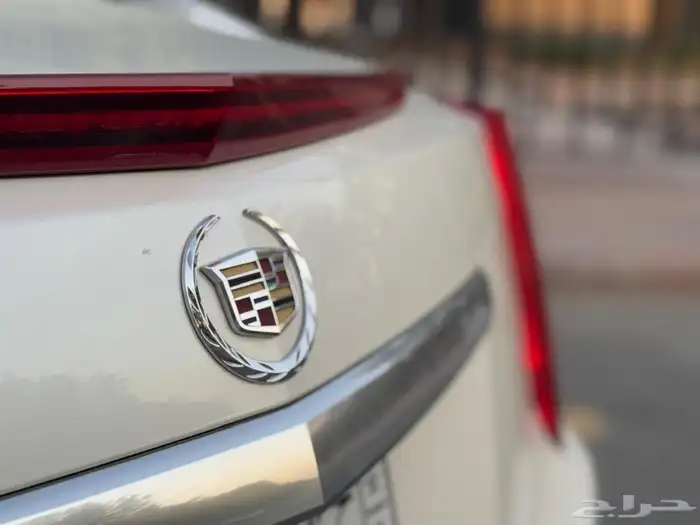 كاديلاك XT5 2014 ( بحالة الوكالة ) 36