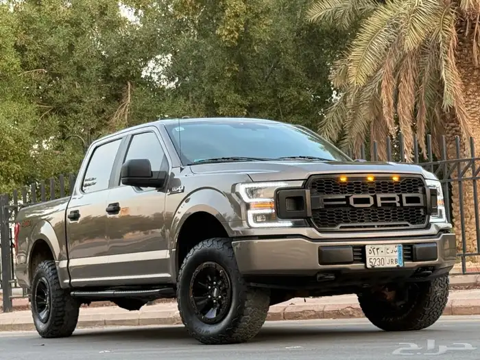فورد F150 - 2018 - دبل V8 ( بحالة ممتازة ) 8
