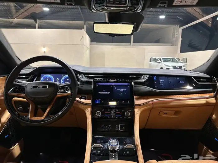 قراند شيروكي 2022 سميت فل كامل . رصد الفخامة 30