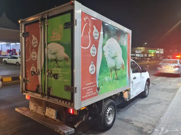 سياره ازيزو للبيع نظيف جدا 3