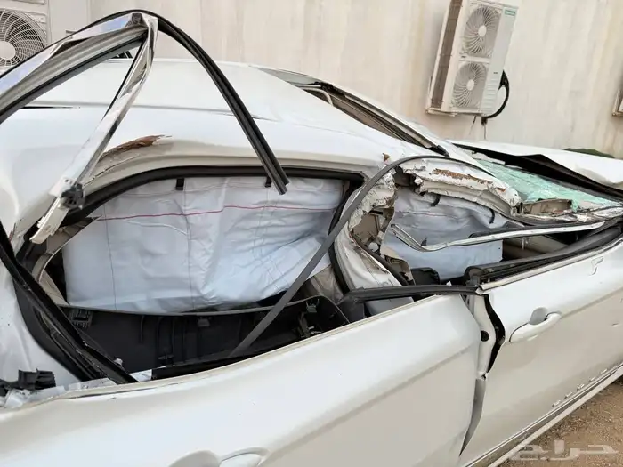 كامري 2019 هايبرد مصدوم 1