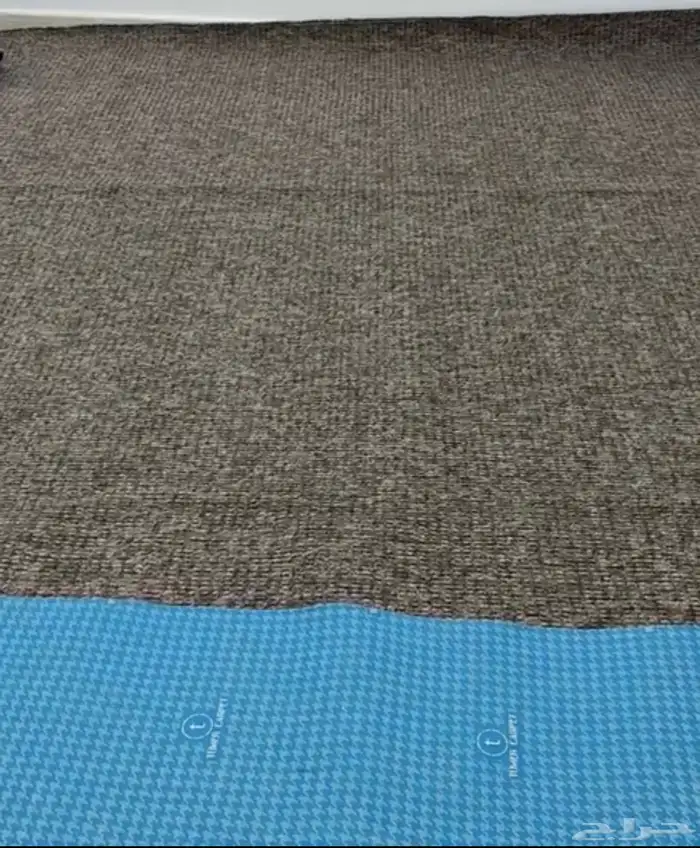 موكيت جديد لم يستخدم للبيع. 4 4 0