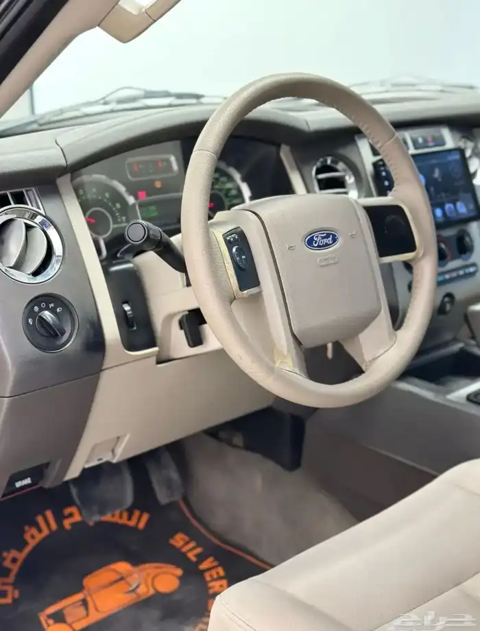 فورد اكسبيدشن 2013 دبل 7