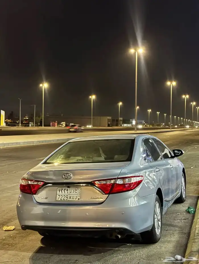 كامري2016 للبيع اقبل بدل. 1