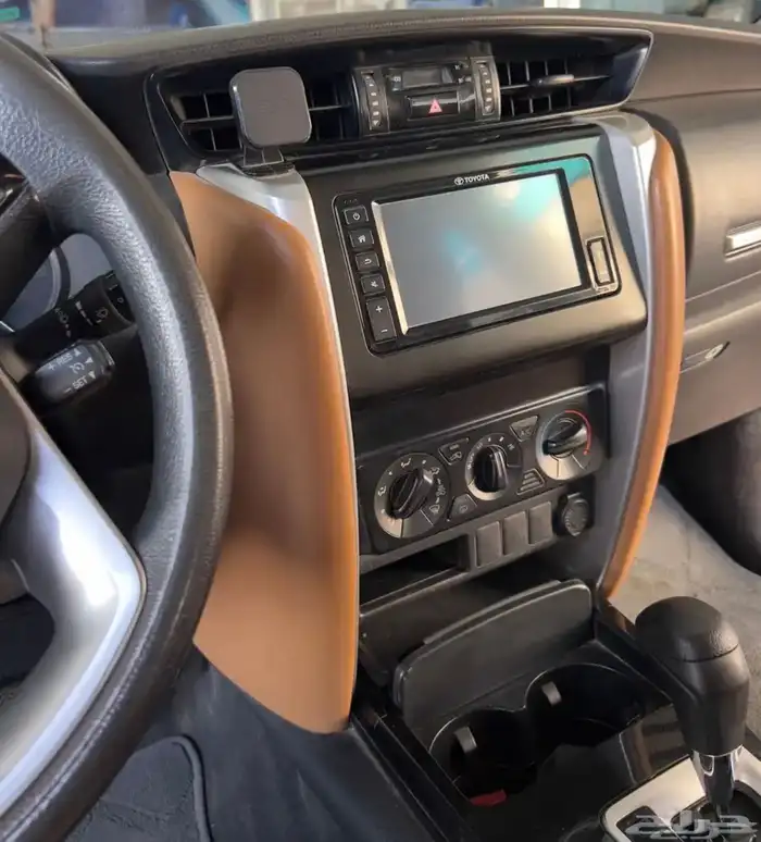 سيارة تويوتا فوتشنر 2020 استخدام نظيف جدا 5