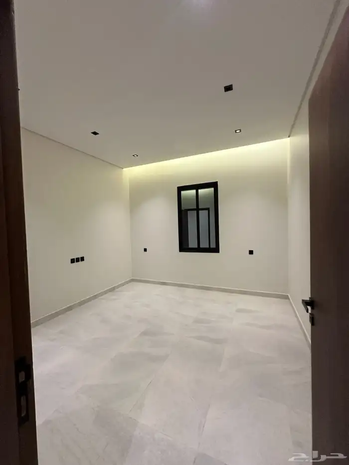 للبيع روف دور علوى وملحق بحى الوسام خميس مشيط 6