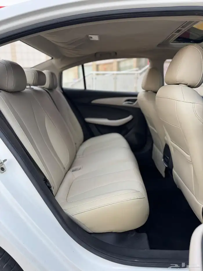 ام جي 5 فل كامل البيع 25000 الف MG 5 8