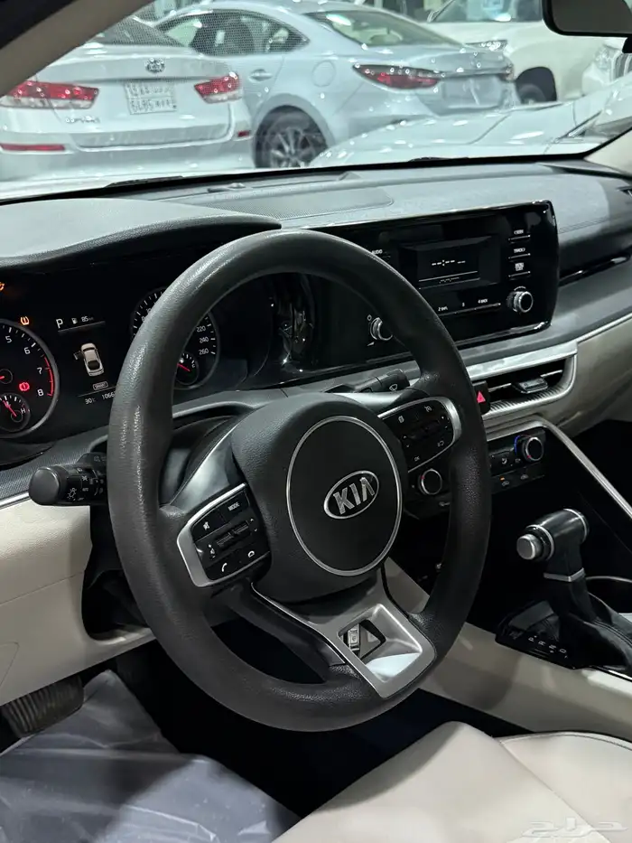 كيا K5 ستاندر 2021 لدى معرض(عبيد الرشيدي) 6