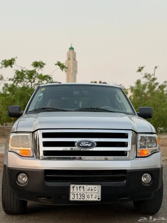 فورد اكسبيدشن 2014 17