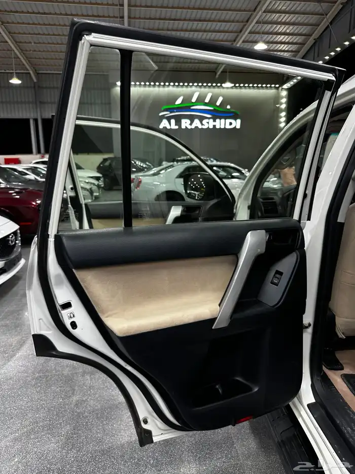 برادو ديزل 2019 بريمي سبير علاق معرض(عبيد الرشيدي) 22