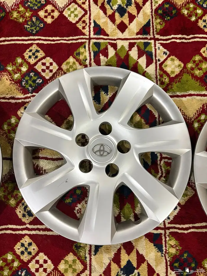 طيس كامري 2010 2011 ستاندر 2