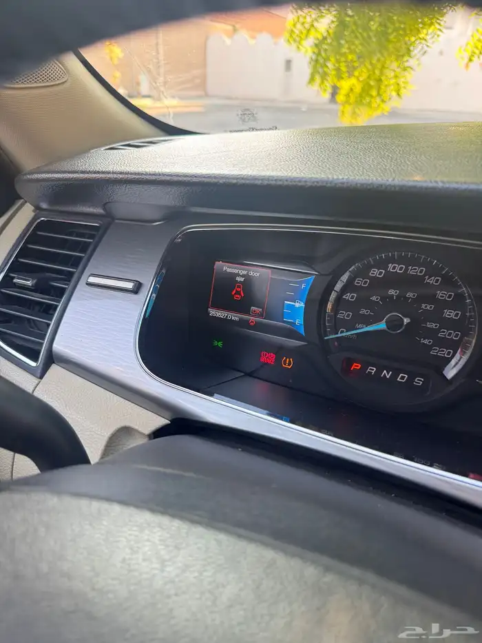 فورد تورس ستاندر موديل 2018 التواصل ب السومه واتس 2