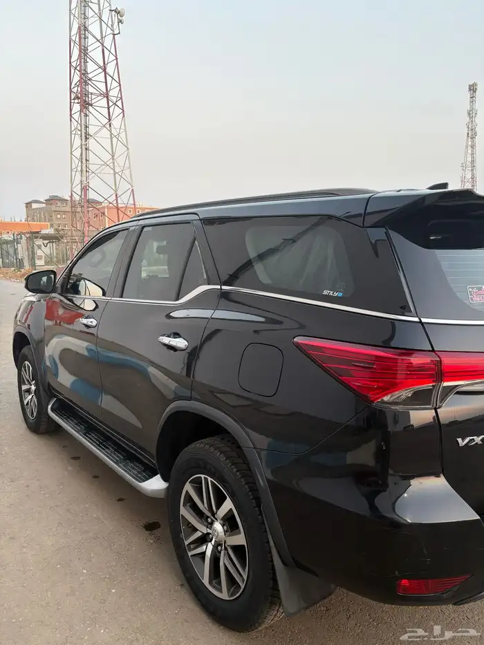 فورتشنر 2018 فل كامل 6 سلندر vx3 0