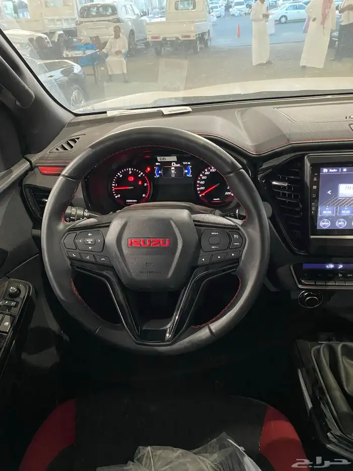 ايسوزو ديماكس غمارتين GT 2024 قير عادي 2