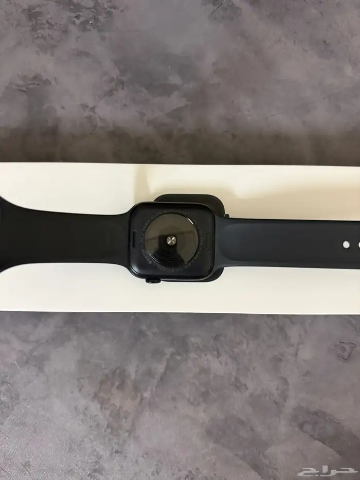 ابل واتش se الجيل الثاني 1