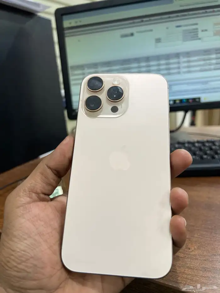 ايفون 16 pro max 256 3