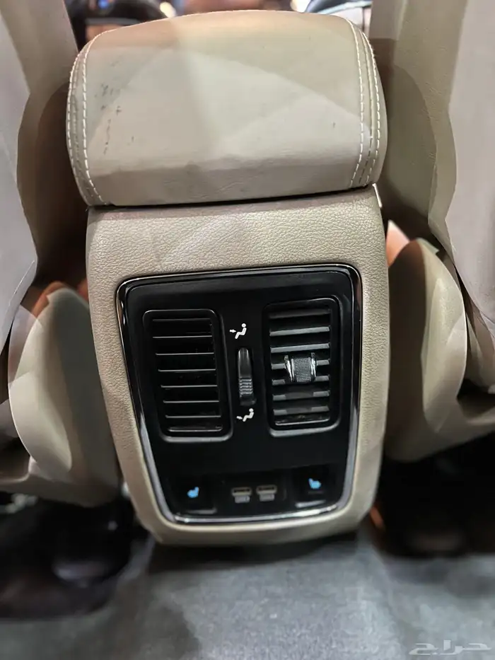 جراند شيروكي 2015 ليمتد 13